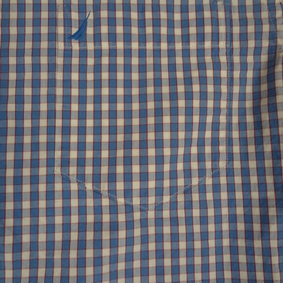 NAUTICA BLUE CHECKERS PLAID BUTTON UP MENS SLIM FIT MEDIUM SHIRT L191 - Picture 4 of 7